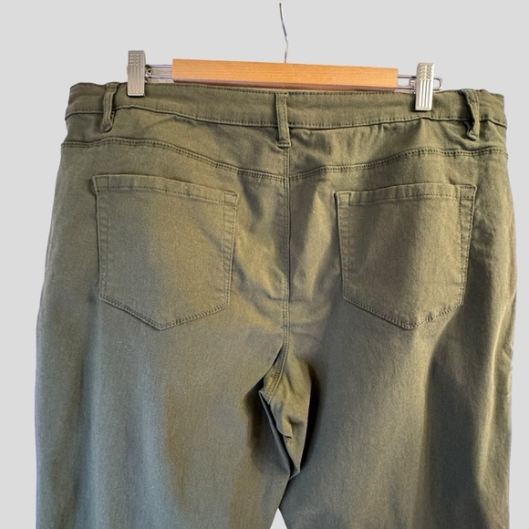 Parasuco Women’s Pants 18 Army Green Straight Leg - Picture 10 of 13